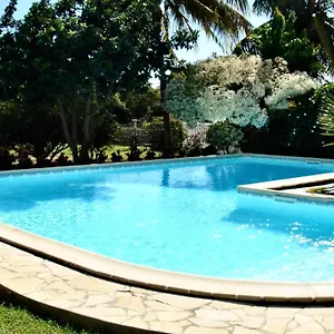 Hébergement de vacances La Bougainvillée, Saint-Francois (Grande-Terre)
